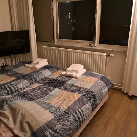 Bordine Guesthouse Leeuwarden Oda fotoğraf