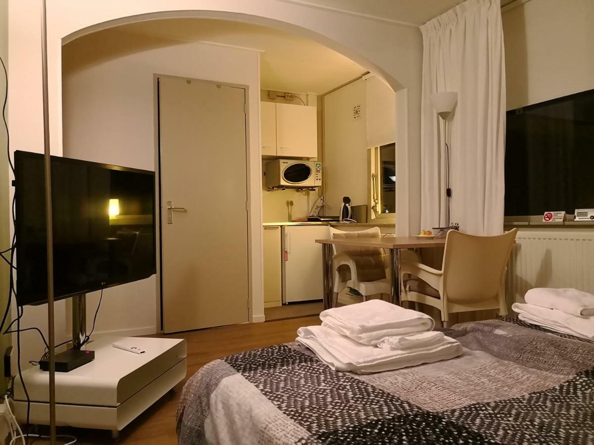 Bordine Guesthouse Leeuwarden Dış mekan fotoğraf